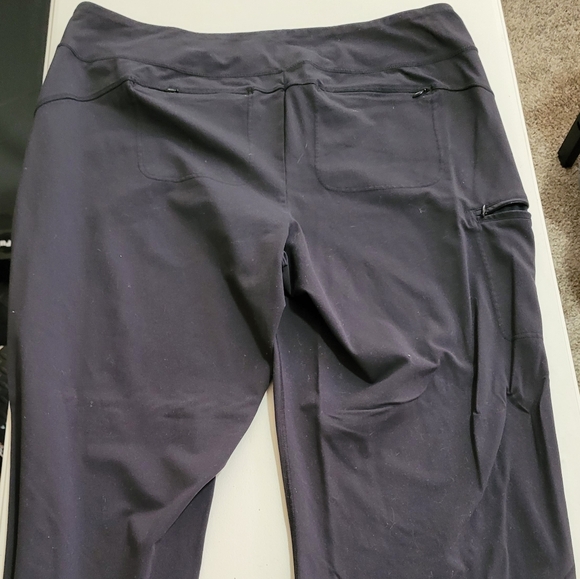 Women's Duluth 2X Black Noga Bootcut Pants - Picture 2 of 5